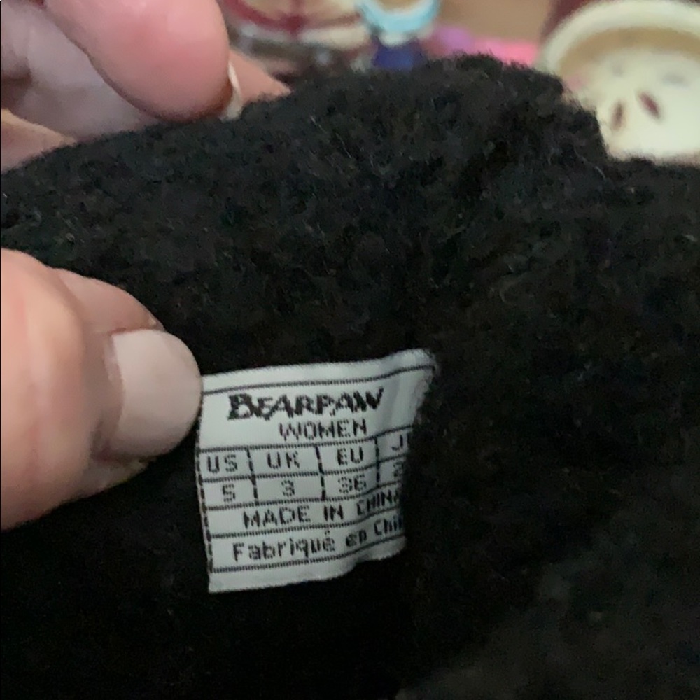 BearPaw Get them While It’s HOT Black Suede Boots - Picture 4 of 6